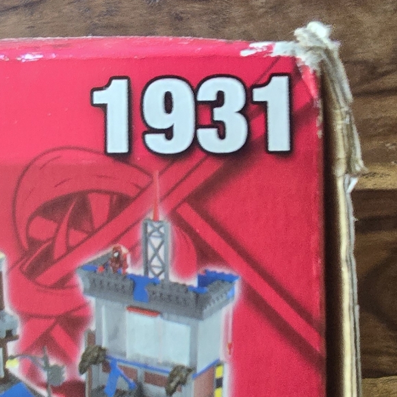 Rare NIB Mega Bloks Spiderman vs Venom - Picture 5 of 7